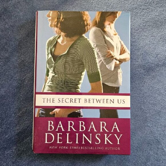 Other - 4/$20‎ The Secret Between Us by Barbara Delinsky - Hardcover